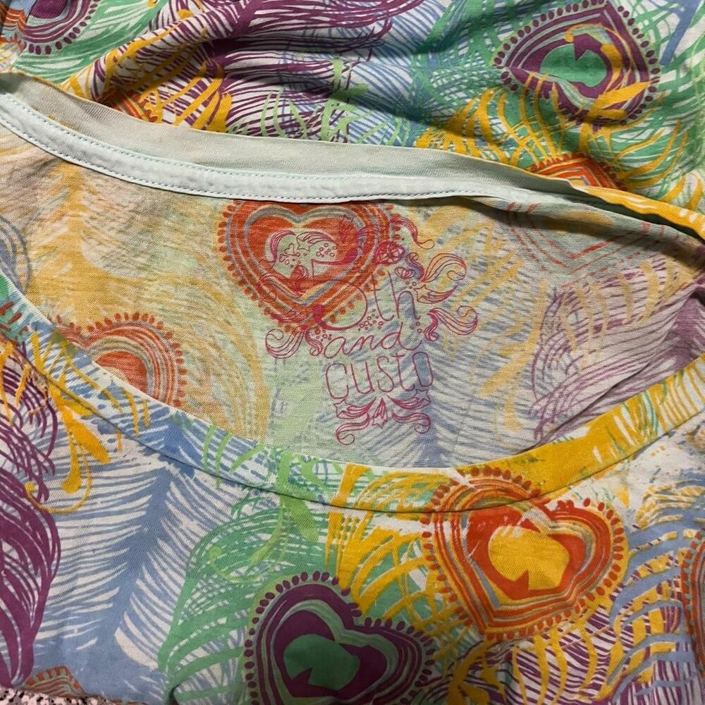 5th and Custo Women's Blue and Pink Shirt - Picture 6 of 7